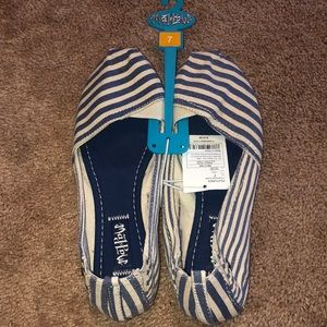 Striped flats, Size 7